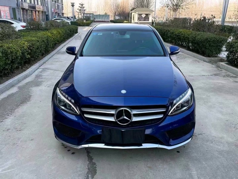 东营17年奔驰C1