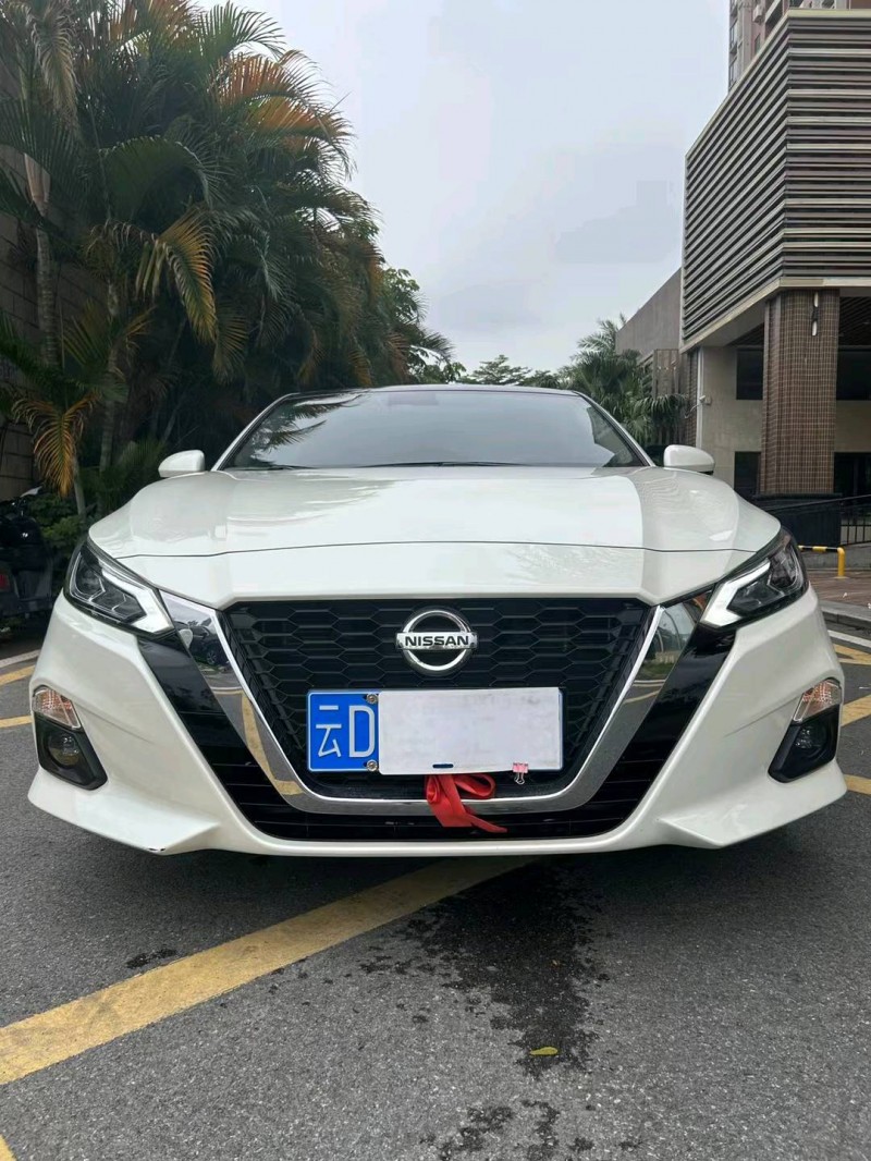 佛山23年日产天籁1