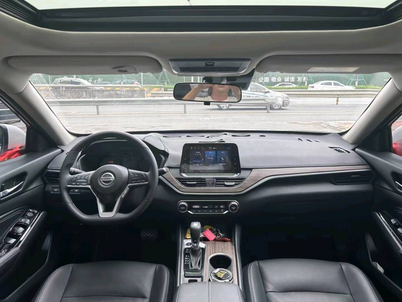 佛山23年日产天籁7