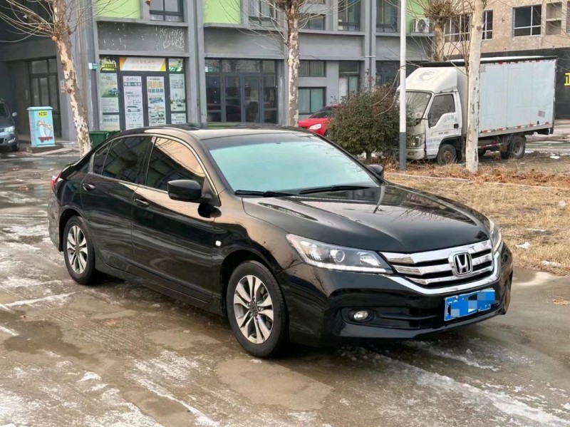 东营15年本田雅阁2