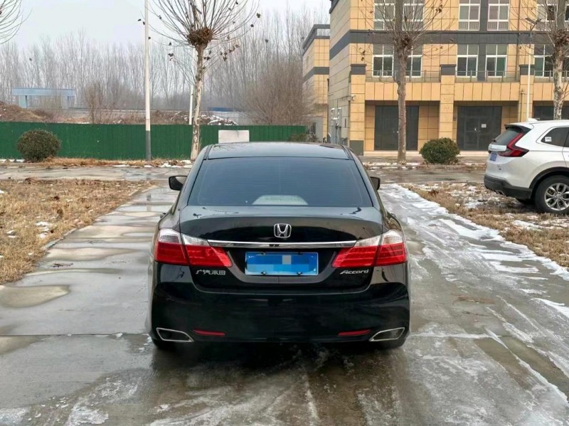 东营15年本田雅阁7