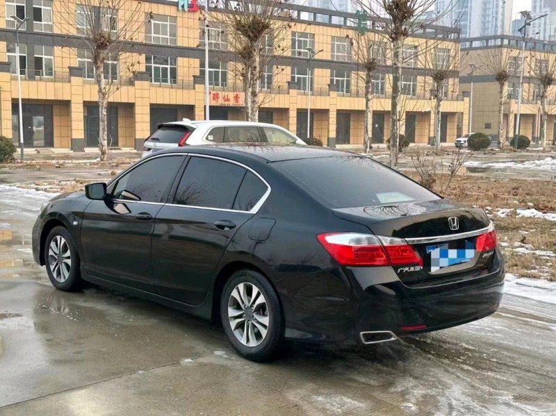 东营15年本田雅阁8