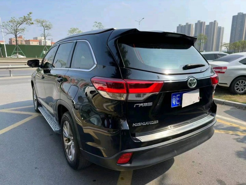 佛山20年丰田汉兰达2