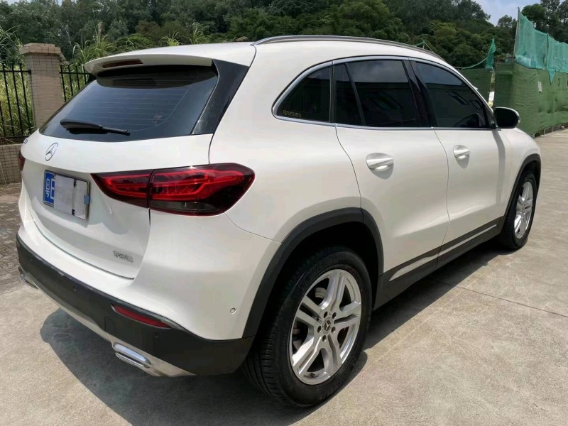 佛山21年奔驰GLA8