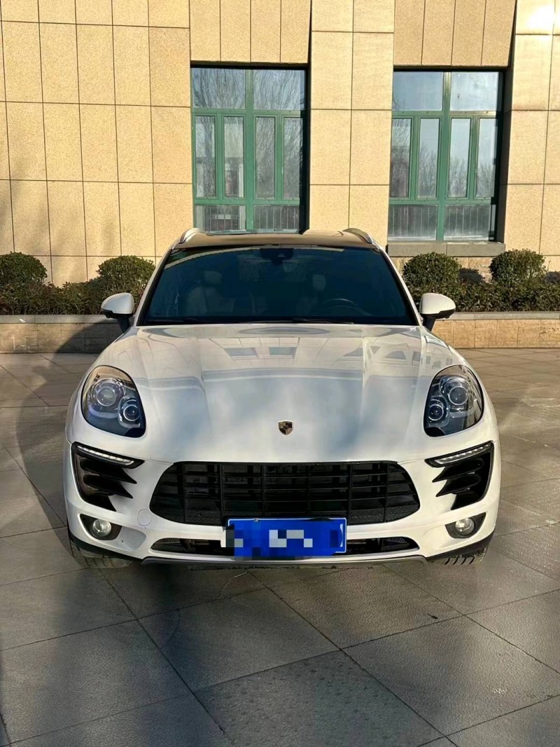 枣庄18年保时捷Macan1