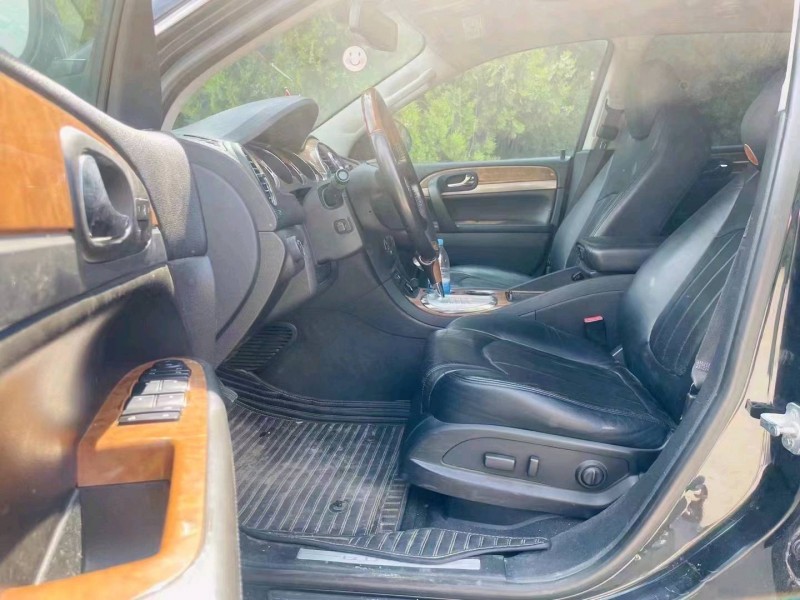 枣庄12年别克昂科雷6