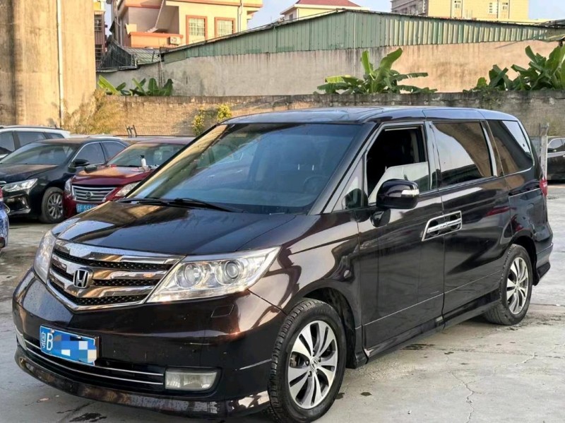 珠海14年本田艾力绅2