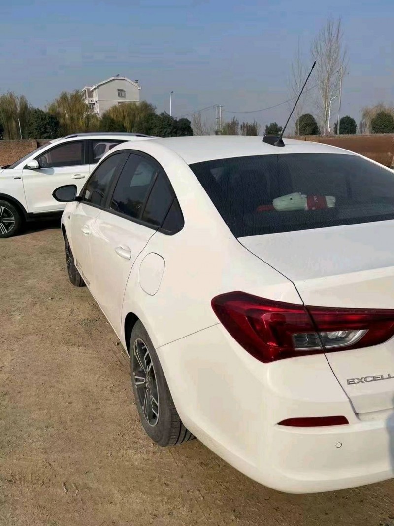 菏泽19年别克凯越7