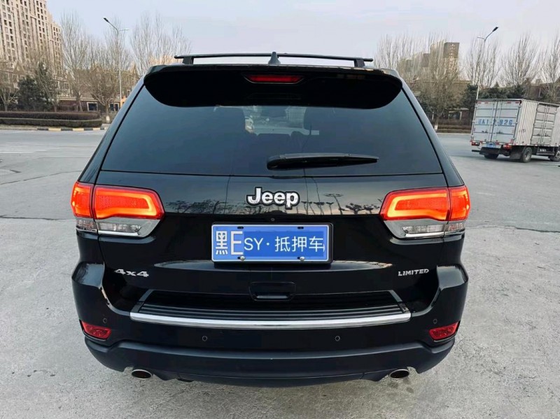 沈阳14年Jeep大切诺基6
