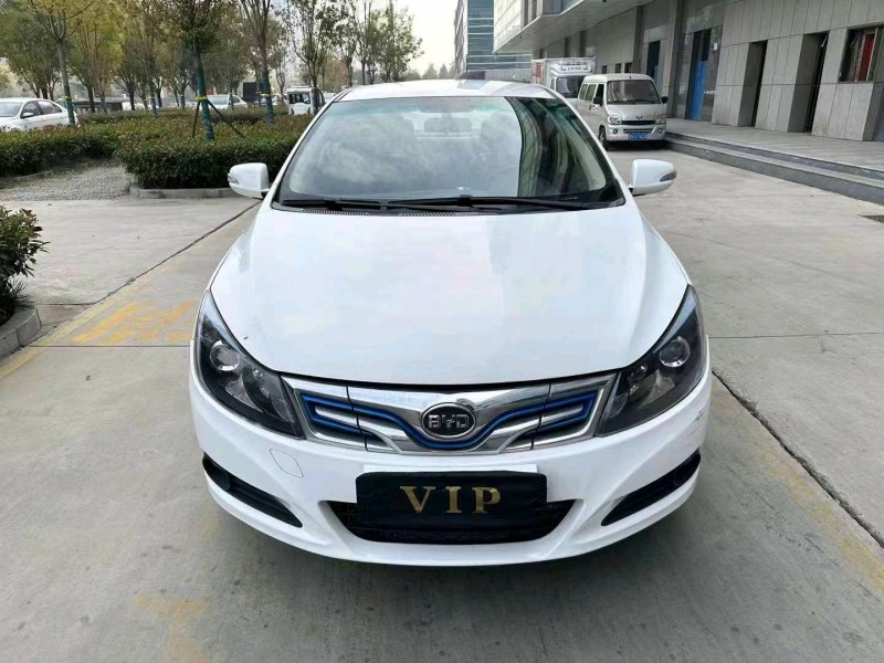 枣庄17年比亚迪e51