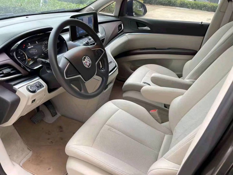 枣庄21年别克GL84