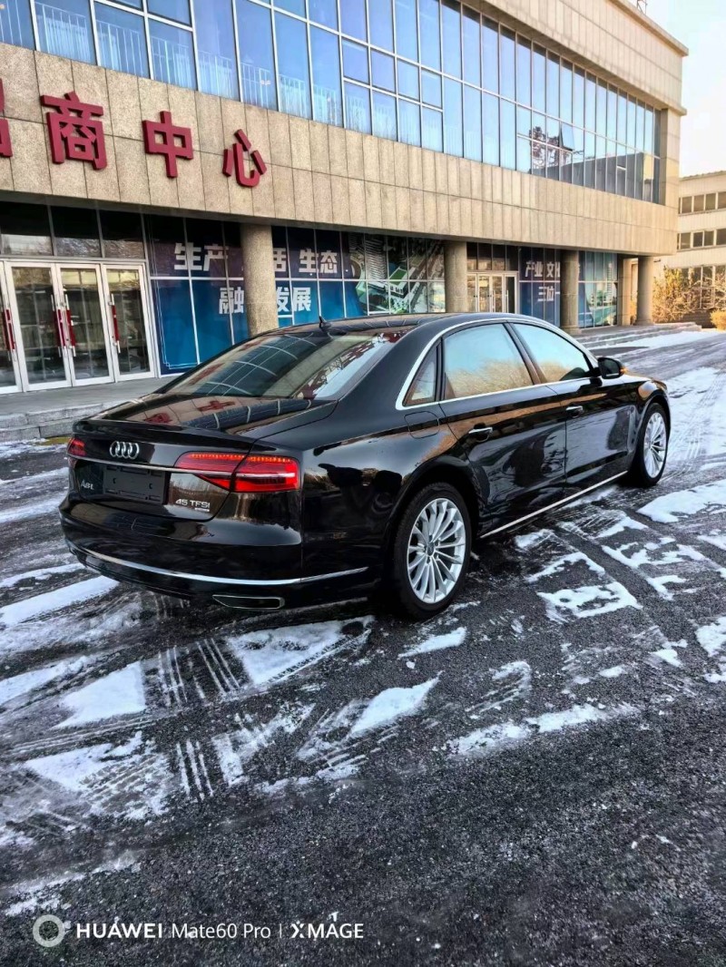 沈阳17年奥迪A8L5