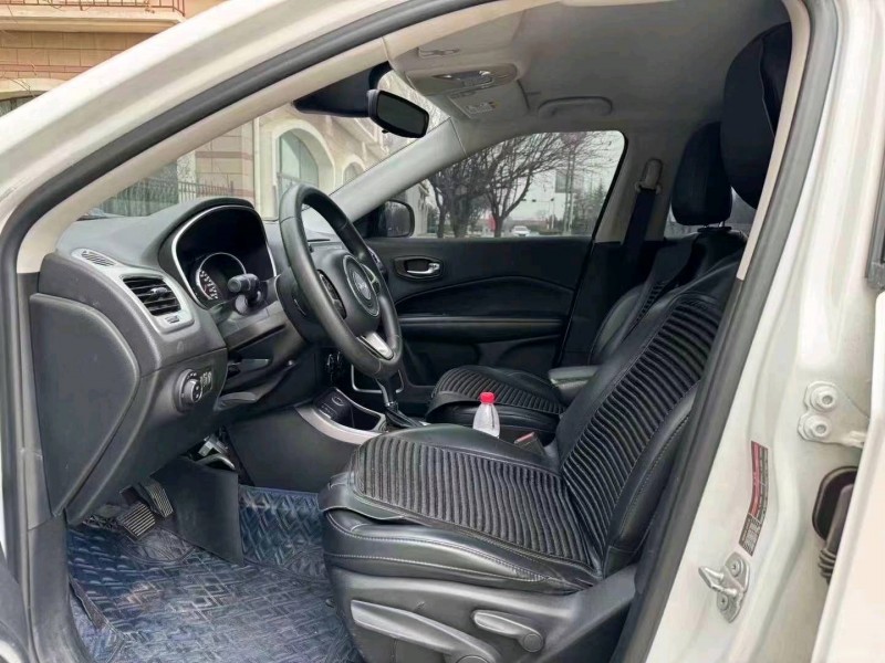 枣庄18年Jeep指南者8