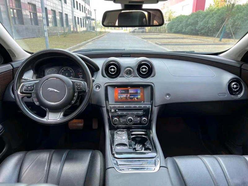 盐城16年捷豹XJL6