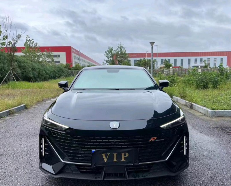 盐城23年长安汽车UNI-V1