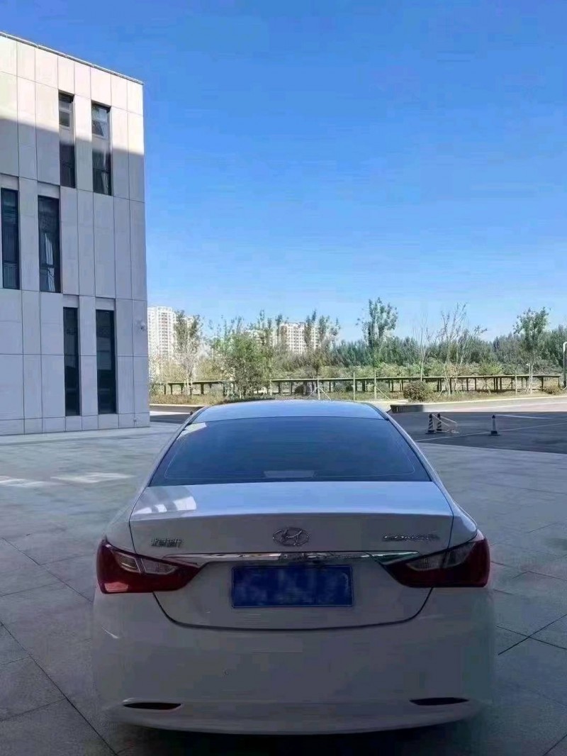 聊城11年现代索纳塔八5