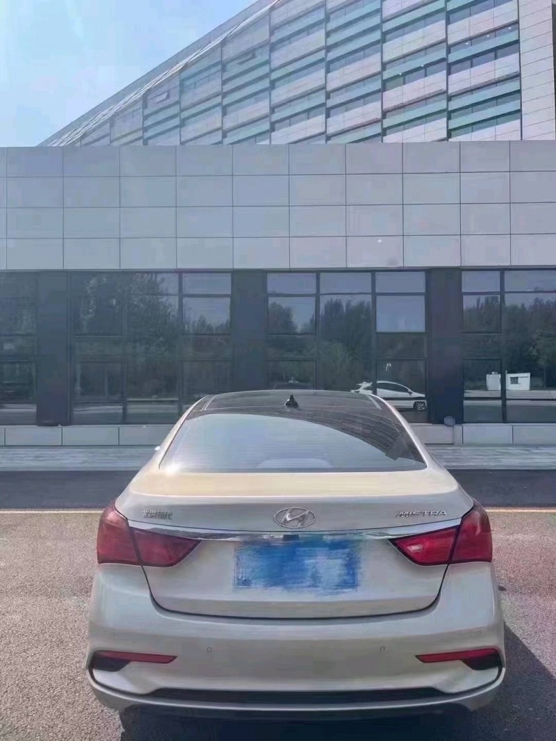聊城18年现代名图6
