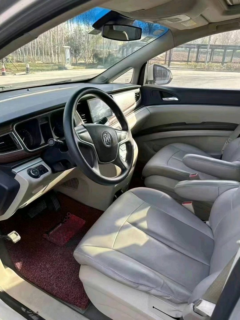 聊城16年别克GL86