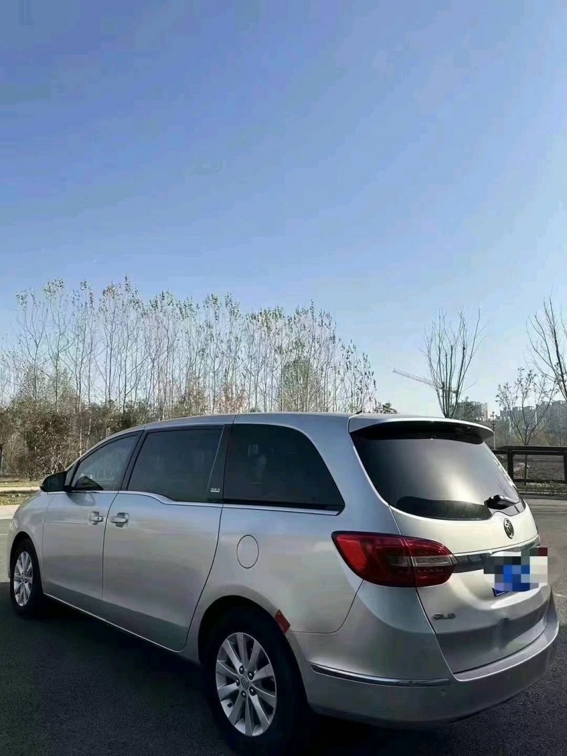 聊城16年别克GL89