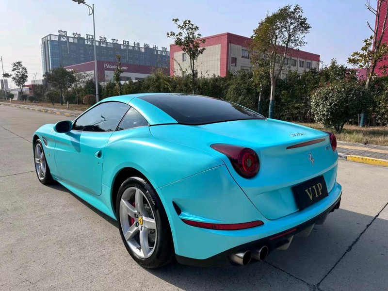 鹽城15年法拉利California T8