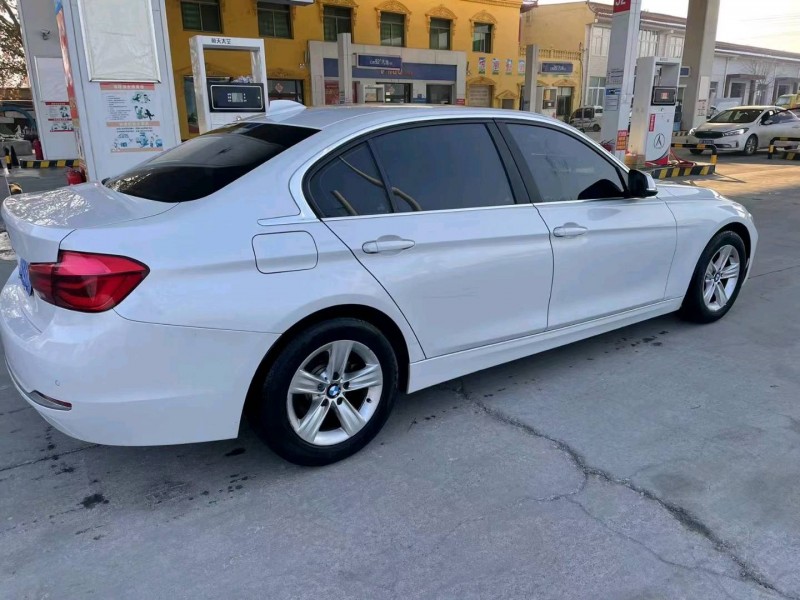 保定16年宝马3系7