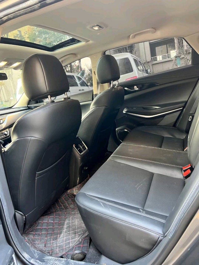 徐州21年长安汽车锐程CC4