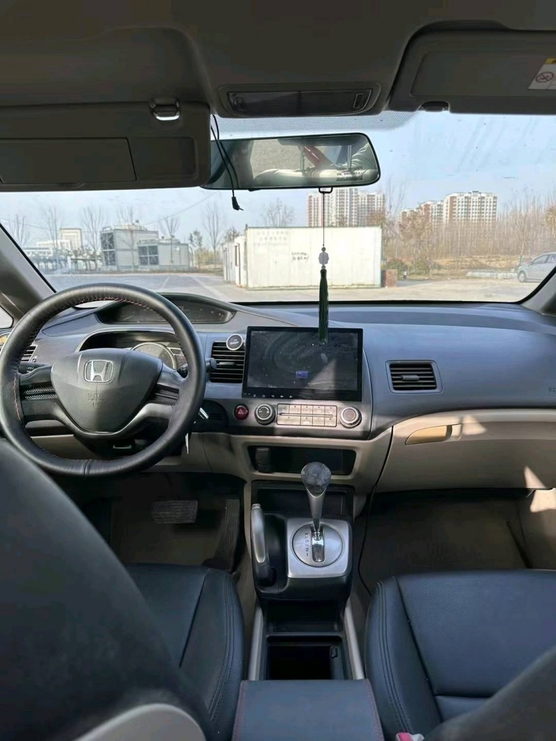 聊城08年本田思域8