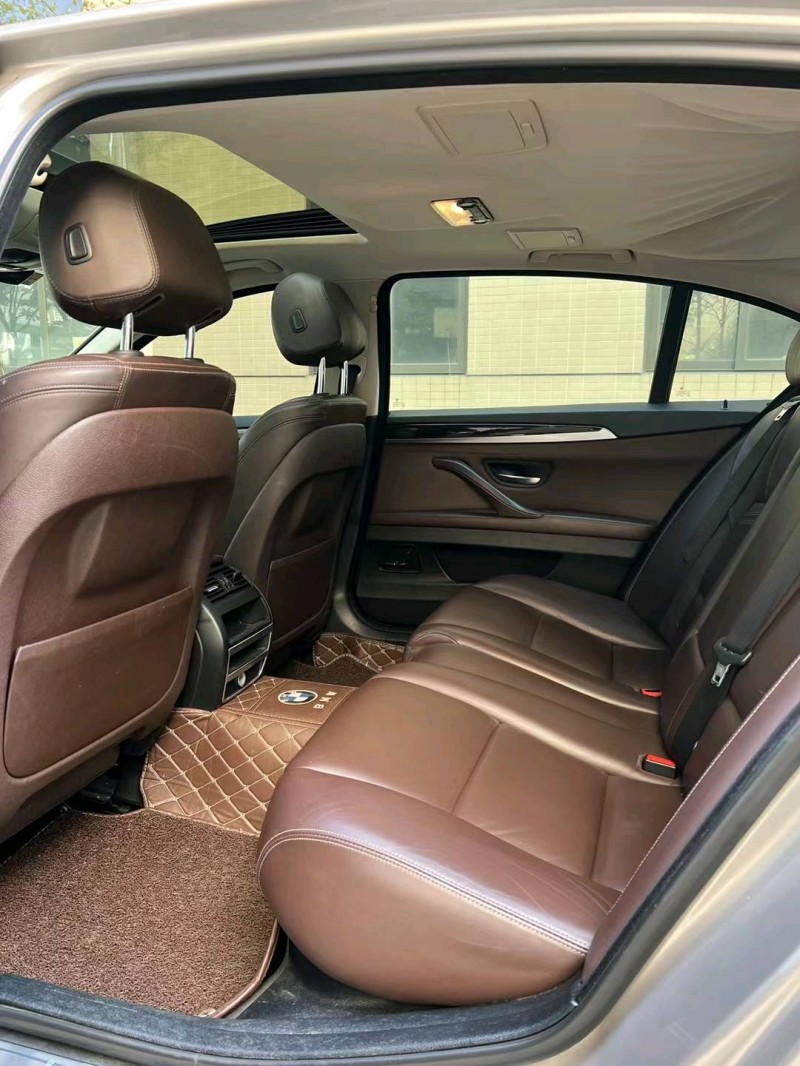 佛山16年宝马5系8