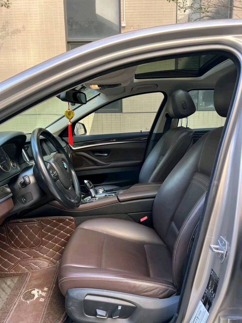 佛山16年宝马5系9