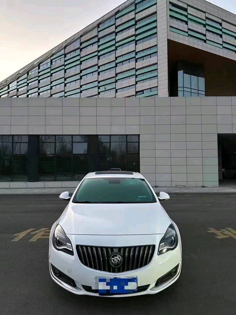 聊城14年别克君威1