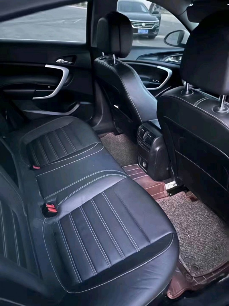 聊城14年别克君威8