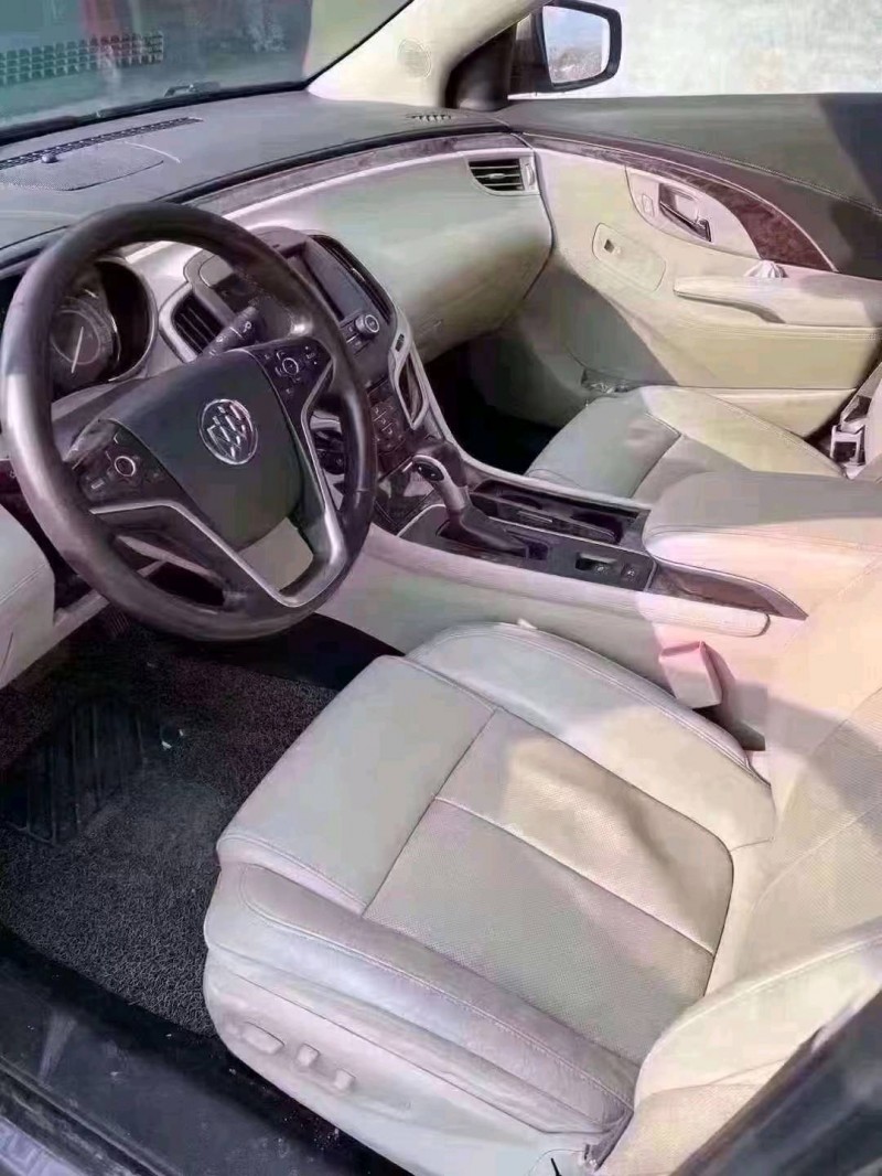 青岛13年别克君越4