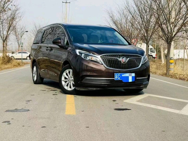 徐州18年别克GL82