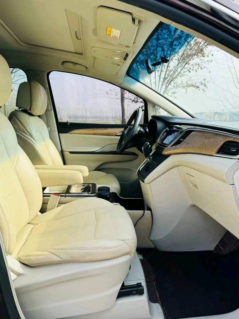 徐州18年别克GL87