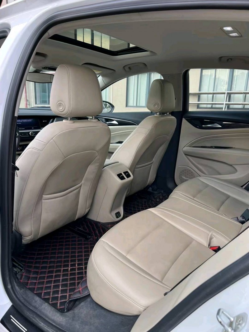 江门21年别克君威5