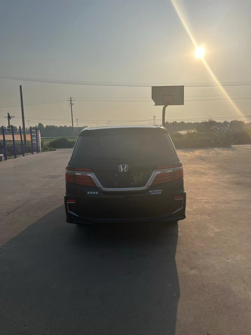 济宁21年本田艾力绅9