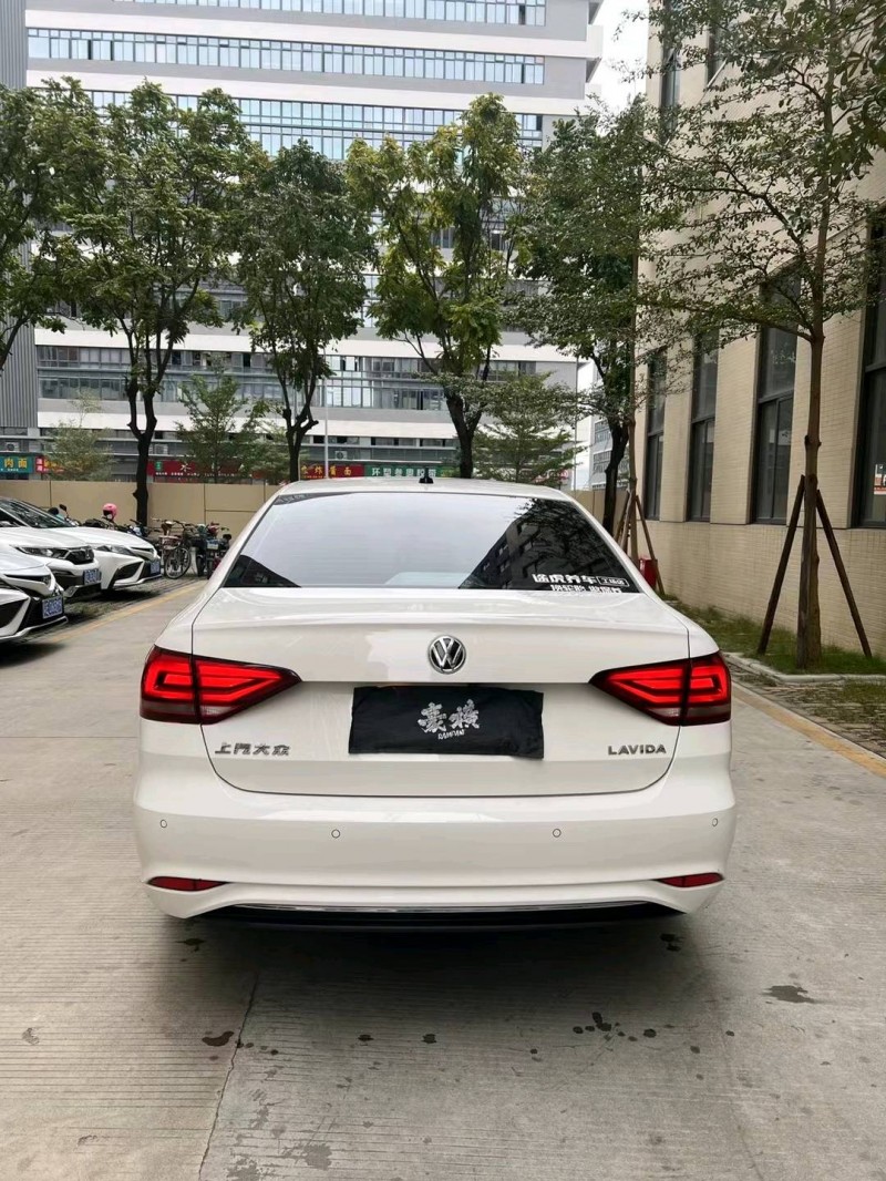 佛山21年大众朗逸4