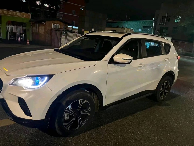 济宁23年东南汽车DX82