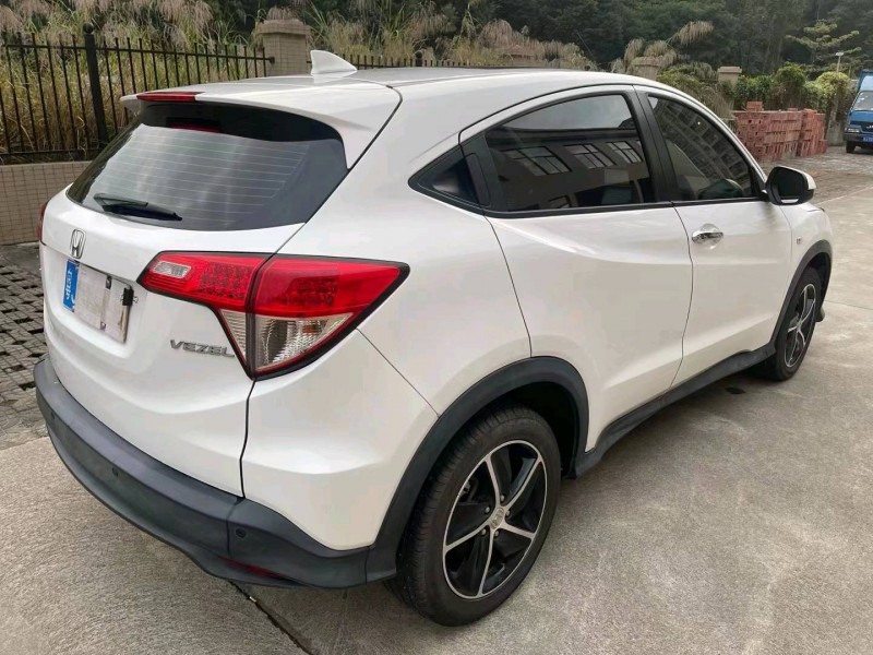 江门21年本田缤智7