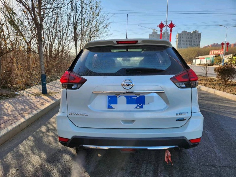 保定18年日产奇骏9