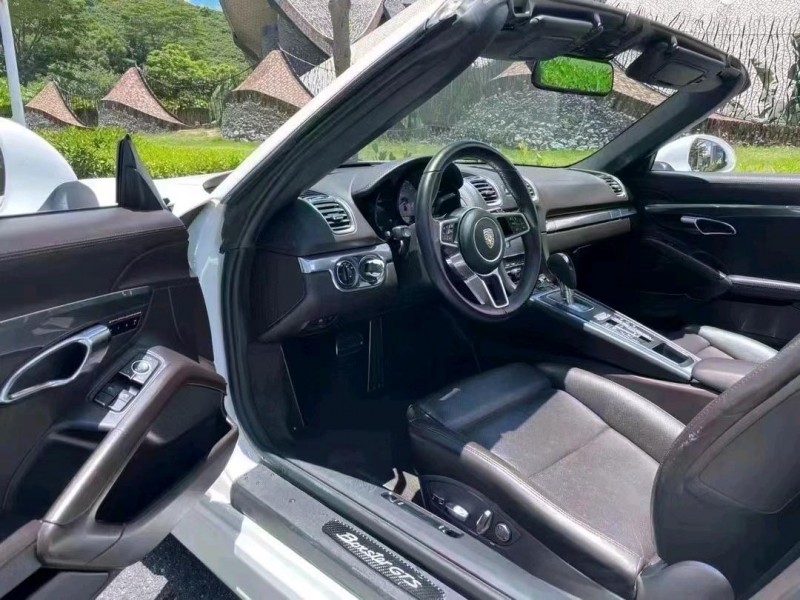 深圳13年保时捷Boxster6