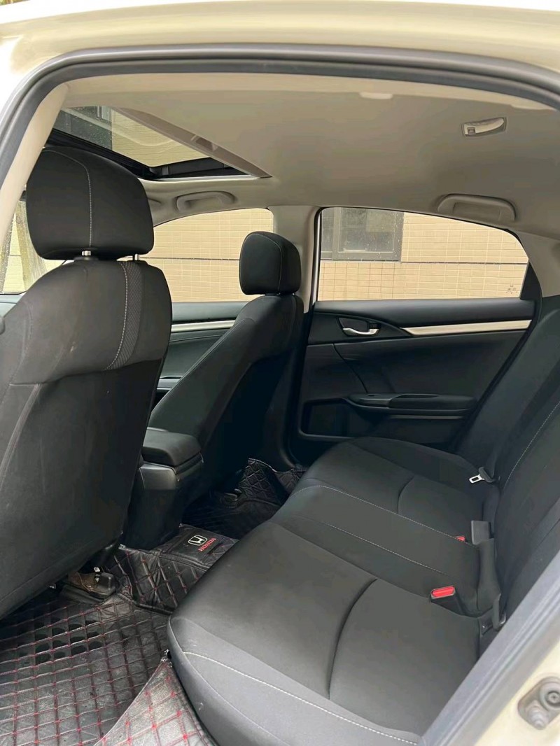 佛山19年本田思域9