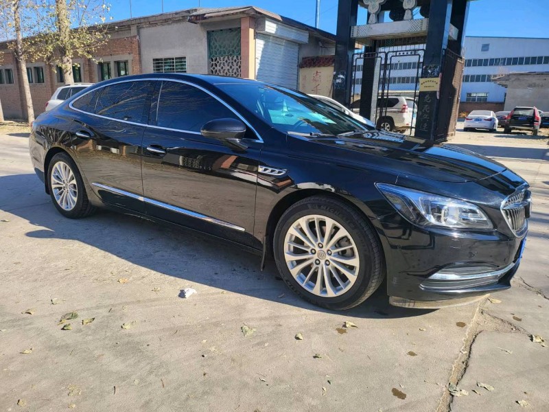 保定17年别克君越2