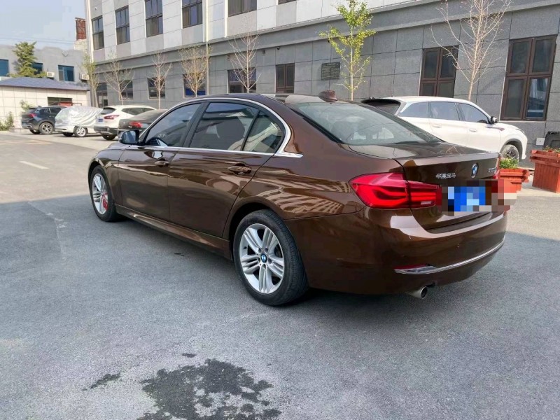 保定16年宝马3系8