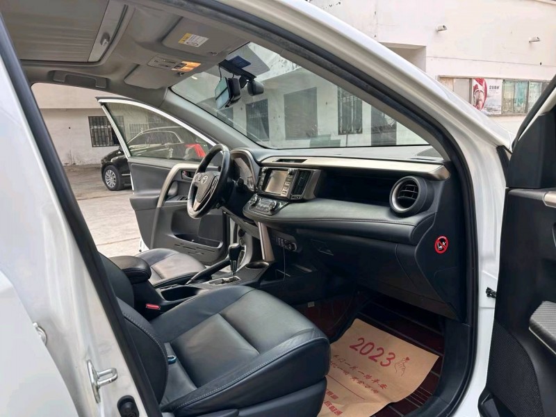 徐州15年丰田RAV46