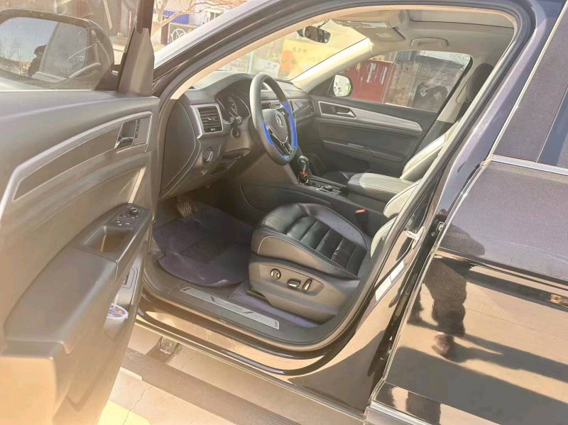 保定18年大众途昂4