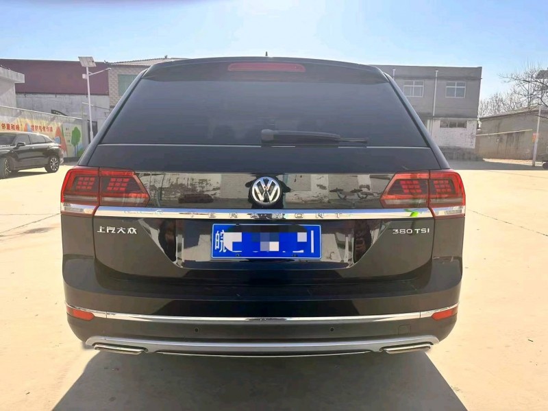 保定18年大众途昂9