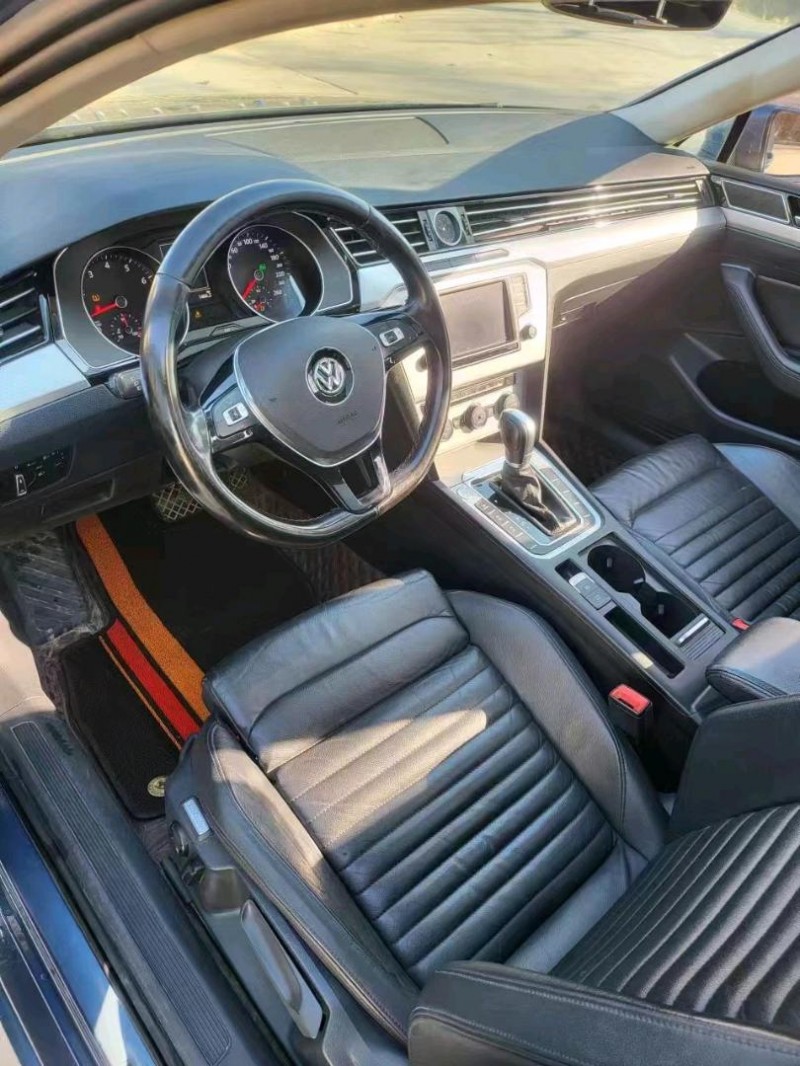 保定17年大众蔚揽8