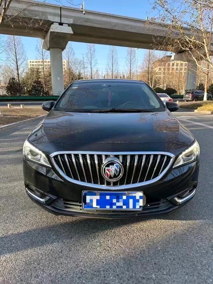 青岛16年别克威朗1