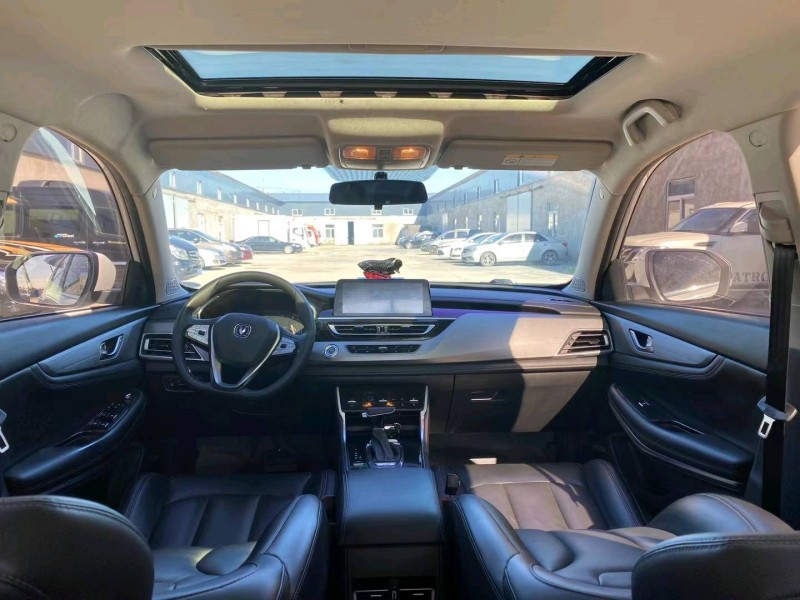 沈阳20年长安汽车CS753